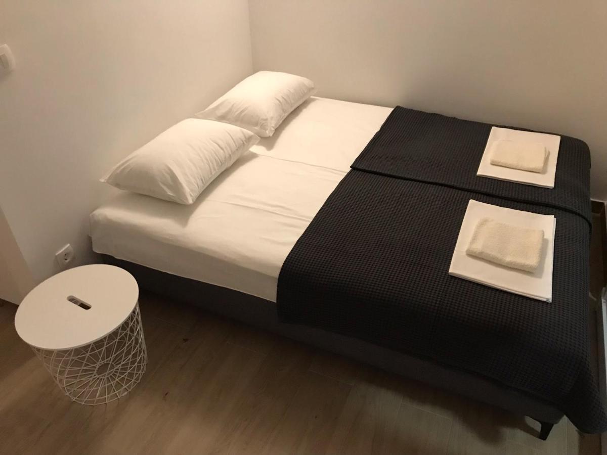 Apartments Haramincic M&B Stara Novalja Luaran gambar