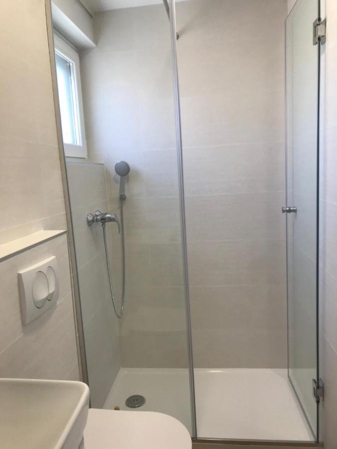 Apartments Haramincic M&B Stara Novalja Luaran gambar